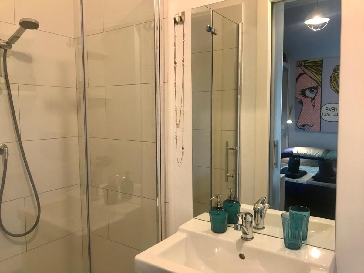 Pied A Terre Sant'Agostino Apartment Milano Exterior foto