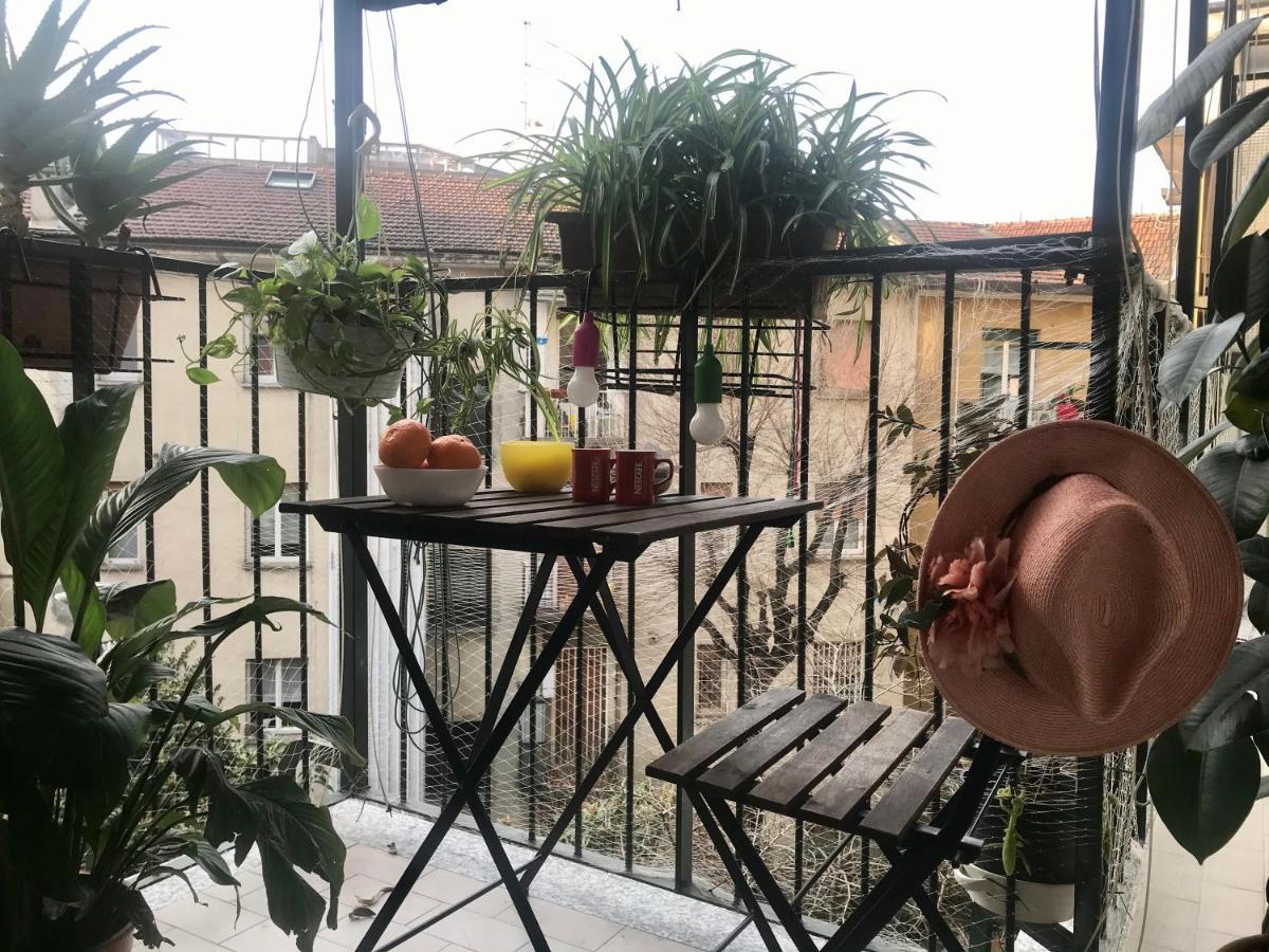 Pied A Terre Sant'Agostino Apartment Milano Exterior foto