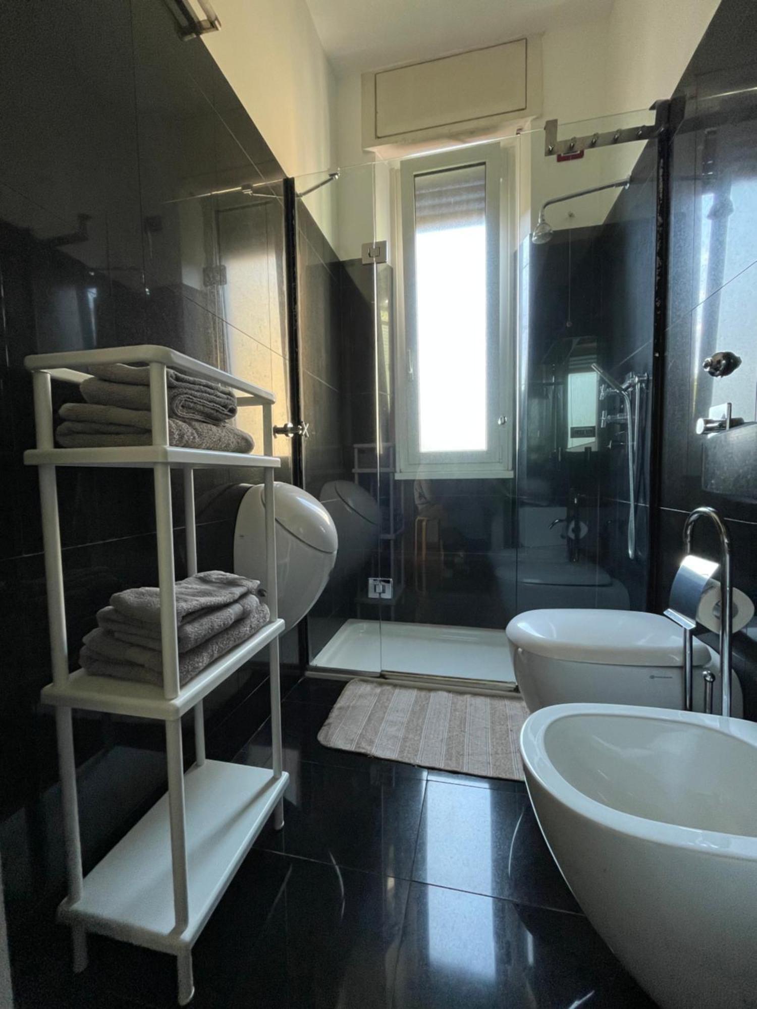 Pied A Terre Sant'Agostino Apartment Milano Exterior foto