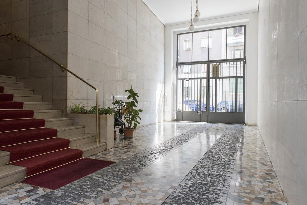 Pied A Terre Sant'Agostino Apartment Milano Exterior foto