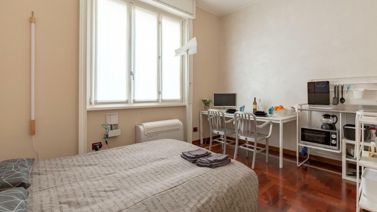 Pied A Terre Sant'Agostino Apartment Milano Exterior foto